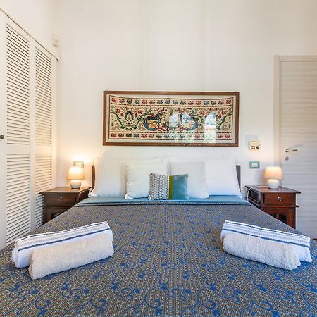 Guest House Villa Verde - Short Term Room Rentals ตอเรเดลเลสเตลเล ภายนอก รูปภาพ